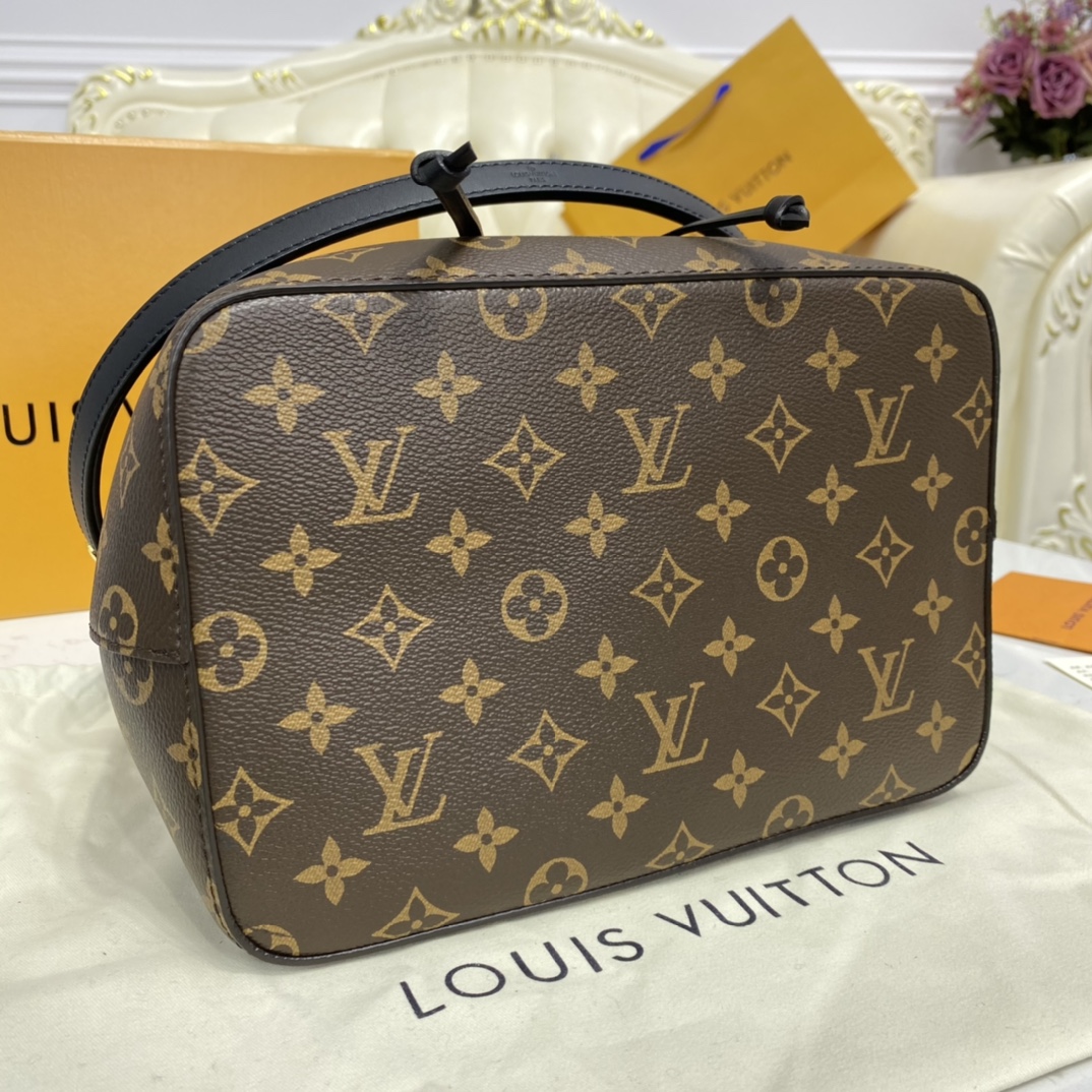 Louis Vuitton NEONOE MM Bucket Bag Monogram M44020 Black